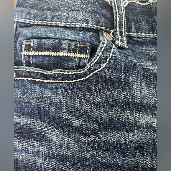 BKE•Straight Leg Alec Jeans - Picture 4 of 7